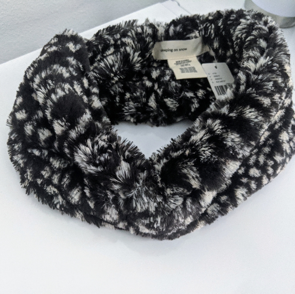 Anthropologie Ear Warmer Headband - Picture 1 of 3
